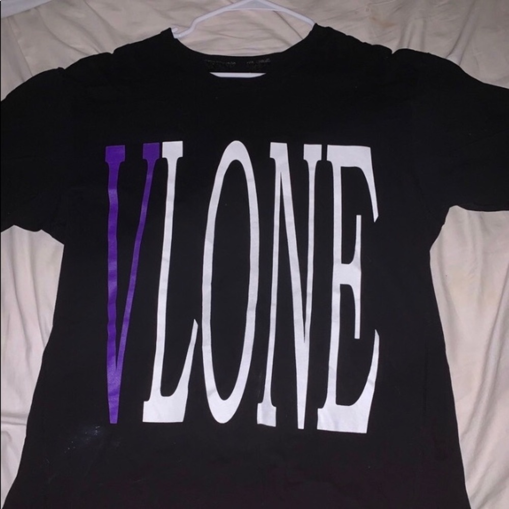 Vlone Medium T shirt  #livevlonedievlone